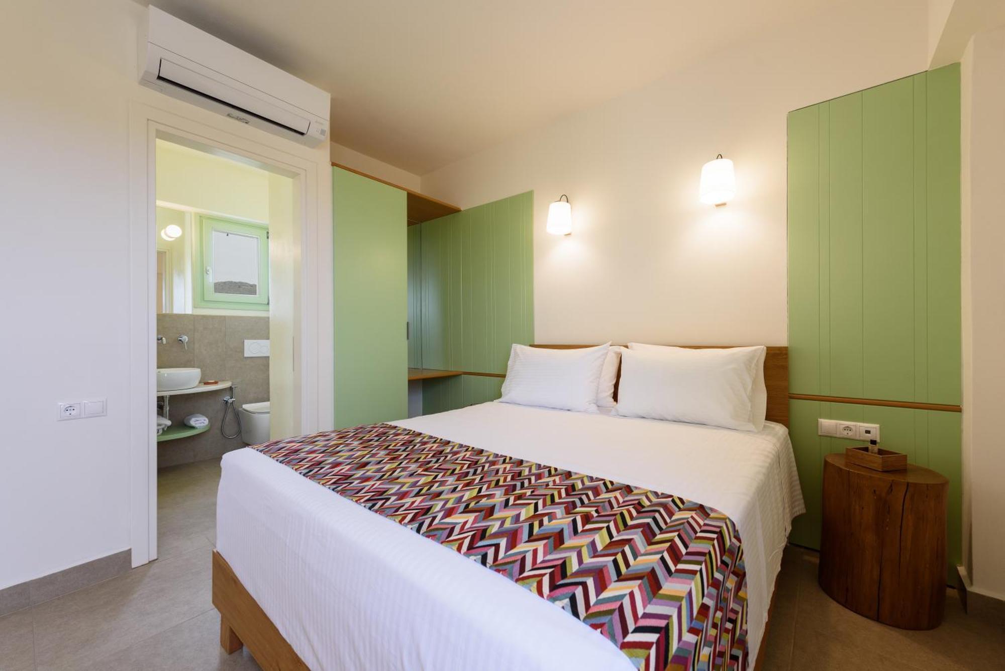 Plioni Villas & Suites Микри-Вигла Экстерьер фото