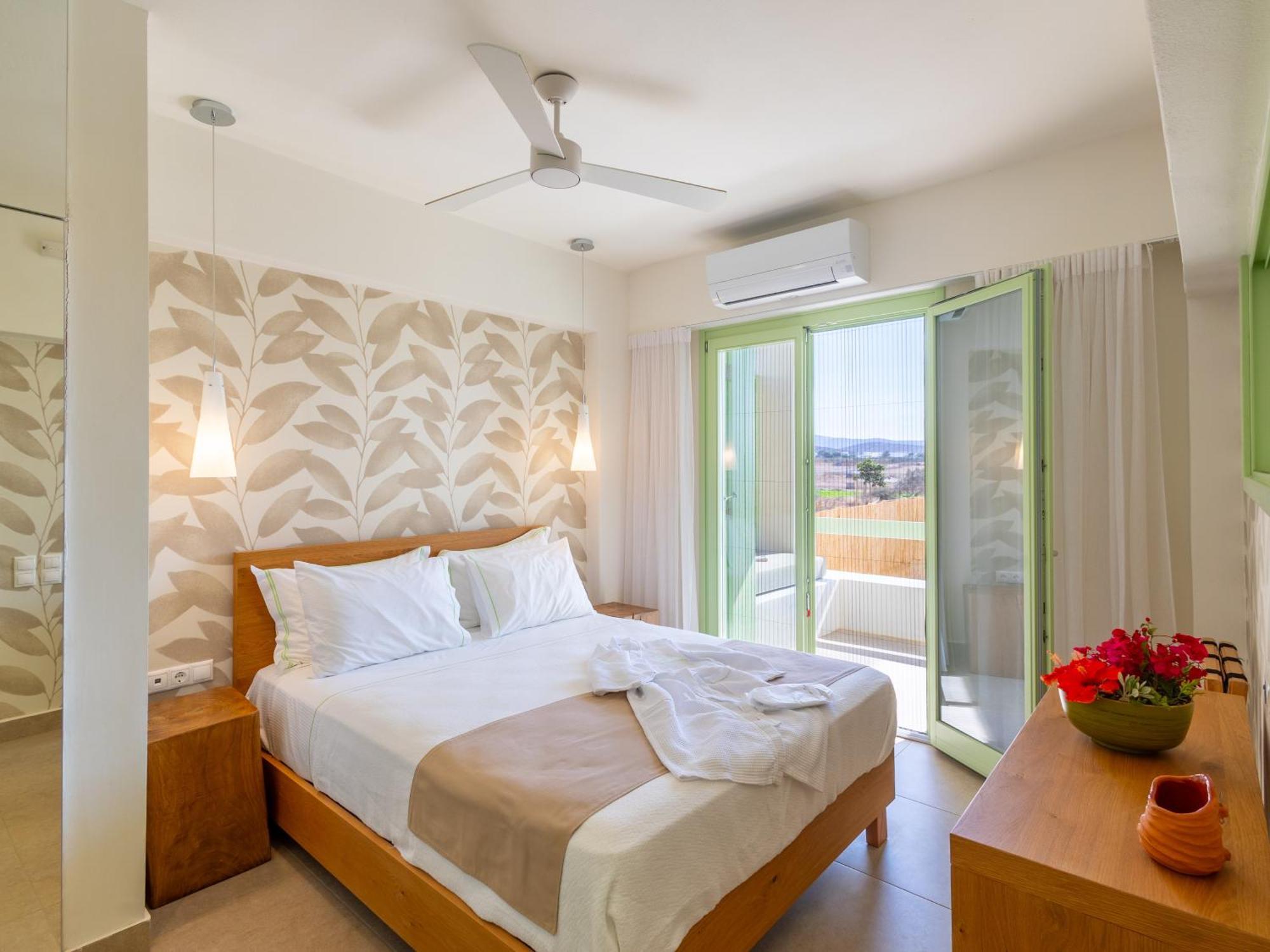Plioni Villas & Suites Микри-Вигла Экстерьер фото