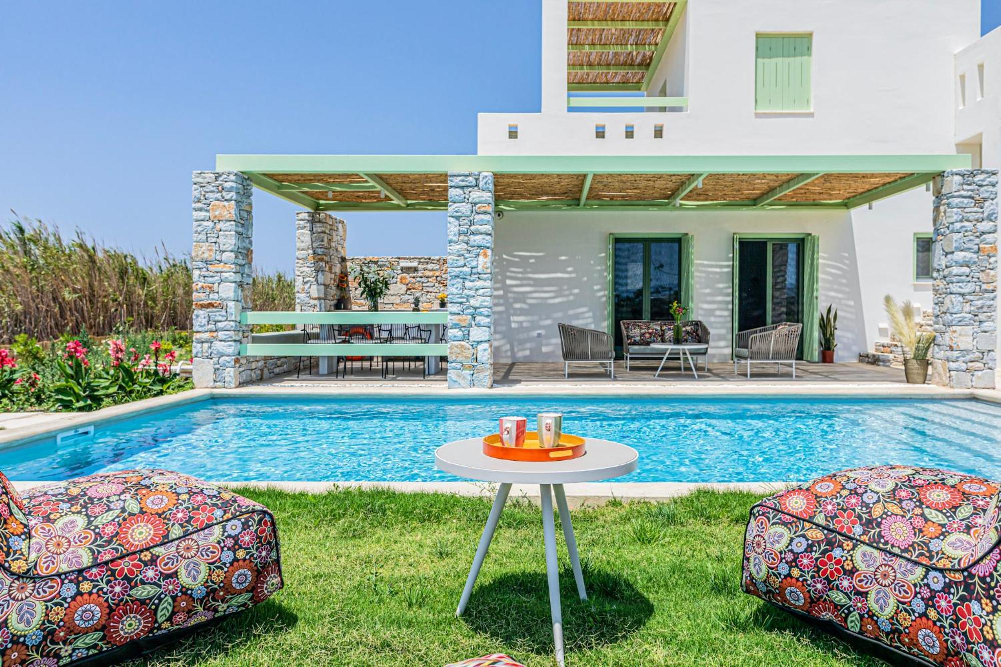 Plioni Villas & Suites Микри-Вигла Экстерьер фото
